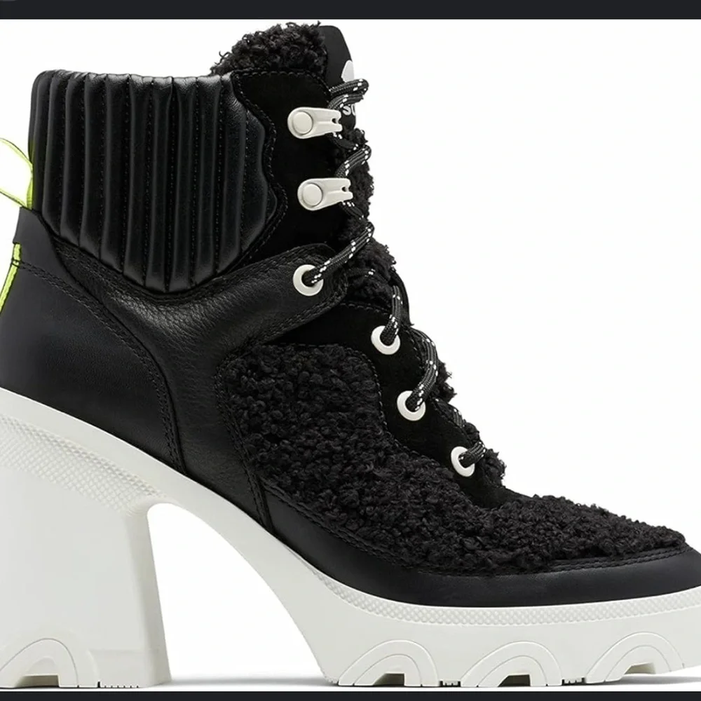 NWT SOREL Brex™ Leather & Faux Shearling Block Heel Lace-Up Bootie (Women)